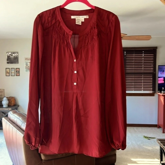 Max Studio Women's Size M Red Long Sleeve Satin Half Button Down Casual Blouse - Picture 1 of 5